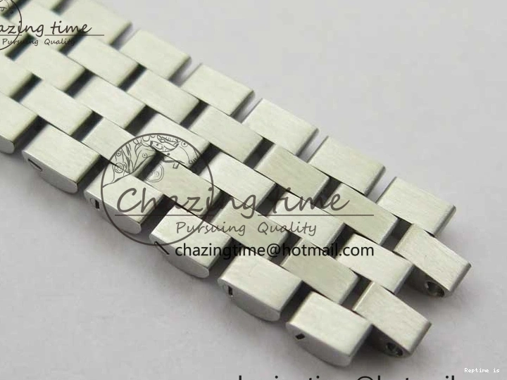 1221 WeatherProof Oyster Perpetual 41mm 124300 BP Maker Best Edition Silver Dial on SS Jubilee Bracelet A 2639